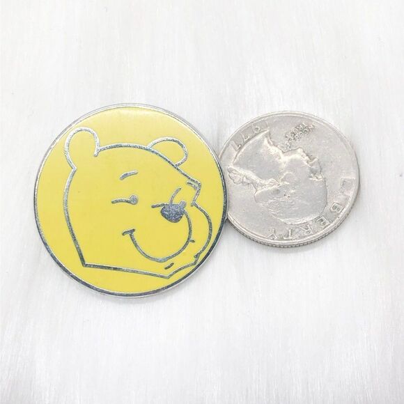 🔮‎ 5/$25 Disney Winnie The Pooh Pin - Picture 2 of 3
